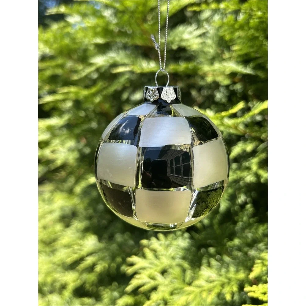 Christmas Ornaments Black White Hand‎ Painted Glass Checkered Large Set Of 7 - Picture 4 of 4
